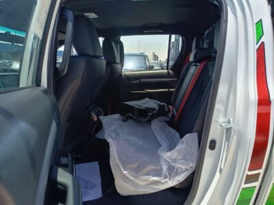 2025 Toyota Hilux GR SPORT 2.8 Litres V4 Diesel Engine White maroon Pickup Truck GCC