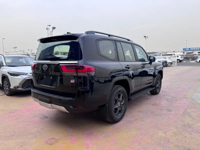 2026 Toyota Land Cruiser GR SPORT 3.5 Litres 6 Cylinders Petrol Engine Black Red SUV GCC
