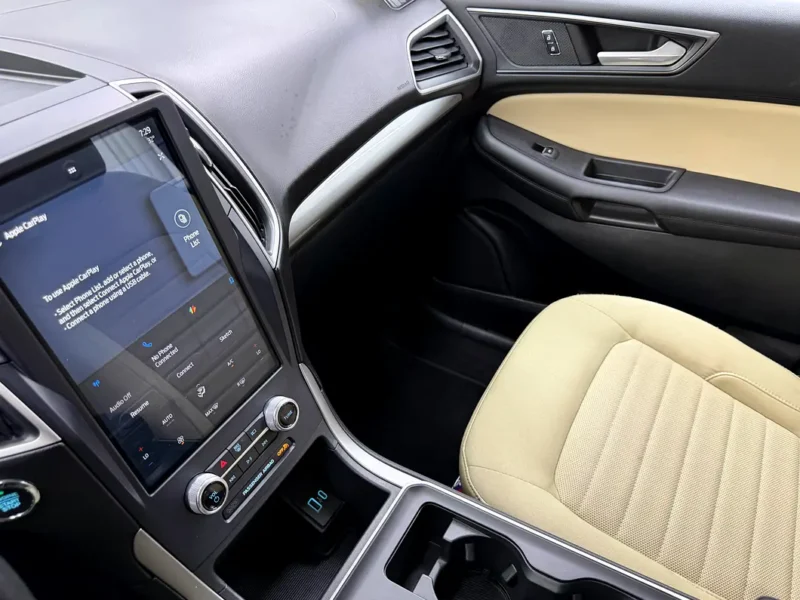 2022 Ford Edge SEL 4 Cylinders Petrol Engine Silver Beige SUV GCC Specs Perfect Condition