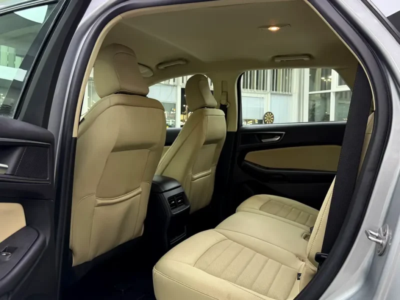 2022 Ford Edge SEL 4 Cylinders Petrol Engine Silver Beige SUV GCC Specs Perfect Condition