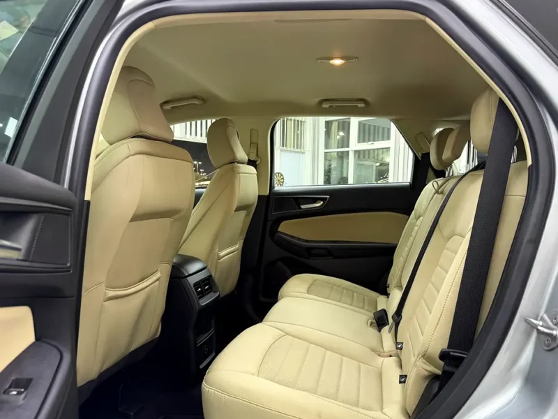2022 Ford Edge SEL 4 Cylinders Petrol Engine Silver Beige SUV GCC Specs Perfect Condition