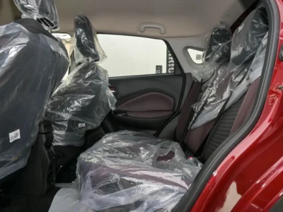 2025 Suzuki Fronx GLX 1.5-litre, 4-cylinder Petrol Engine Red Maroon SUV Automatic