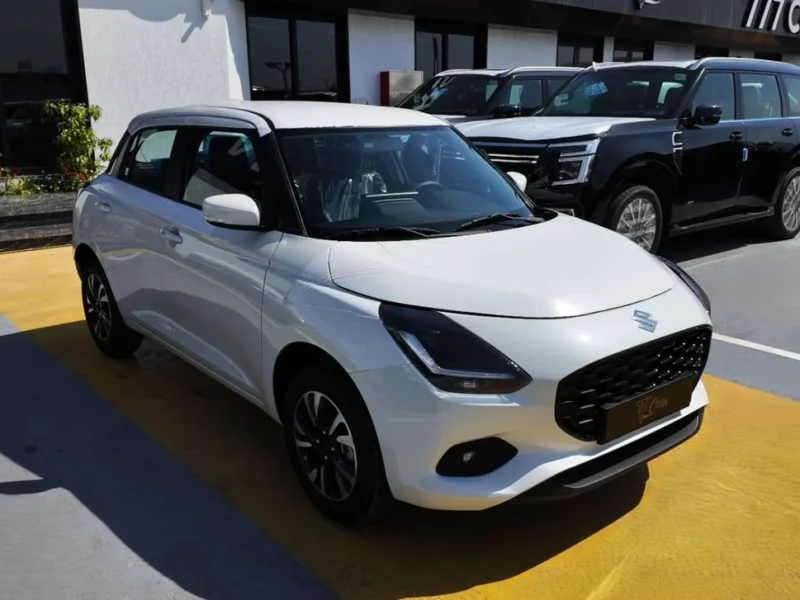 2026 Suzuki Swift GLX 1.2 L 3-cylinder Petrol Engine White Black Hatchback GCC Specs