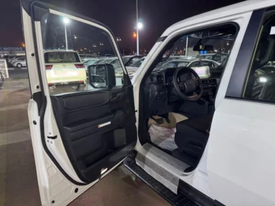 2026 Toyota Prado TXR 2.4 Litres 4 Cylinders Petrol Engine White Black SUV GCC Specs