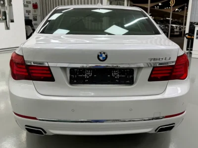 2015 BMW 7-Series 750li Exclusive 8 Cylinders Petrol Engine White Red Sedan GCC Specs
