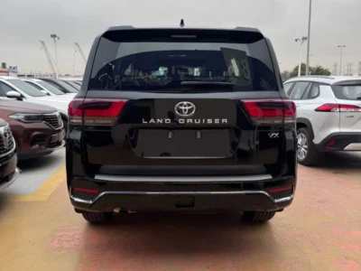 2026 Toyota Land Cruiser VXR Automatic 4.0 Litres 6 Cylinders Petrol Engine Black SUV GCC