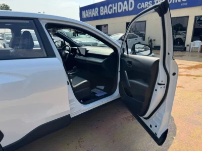 2026 Toyota Corolla Cross GLI 1.8 Litres 4 Cylinders Hybrid Engine White Black SUV