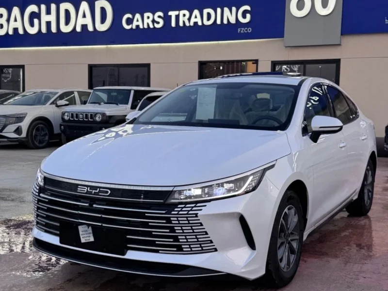 2025 BYD Destroyer 05 STD 1.5 L 4 Cylindes PHEV White Sedan Full Option Automatic