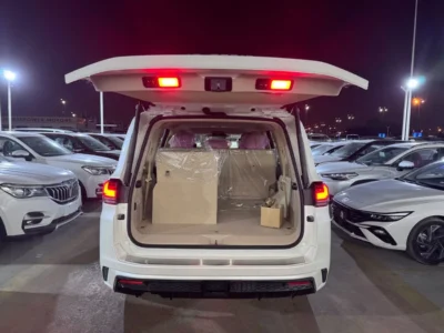 2026 Toyota Land Cruiser VXR 3.5 Litres 6 Cylinders Petrol Engine White Beige SUV GCC Specs