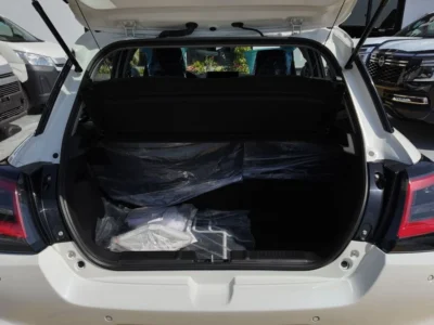 2026 Suzuki Swift GLX 1.2 L 3-cylinder Petrol Engine White Black Hatchback GCC Specs