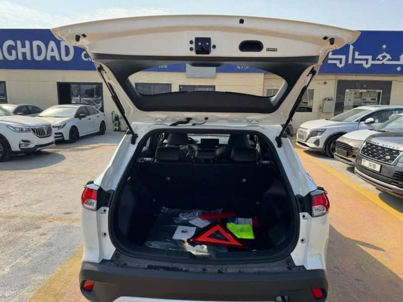 2026 Toyota Corolla Cross GLI 1.8 Litres 4 Cylinders Hybrid Engine White Black SUV