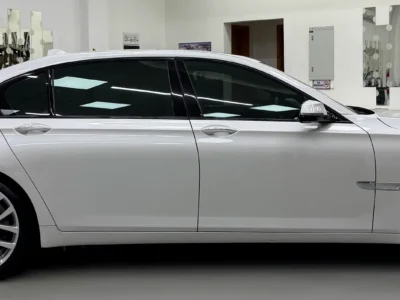 2015 BMW 7-Series 750li Exclusive 8 Cylinders Petrol Engine White Red Sedan GCC Specs
