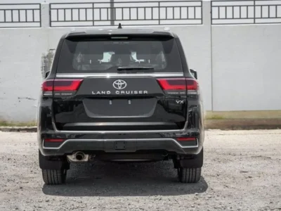 2026 Toyota Land Cruiser VXR 4.0 Litres 6 Cylinders Petrol Engine Black SUV GCC Specs