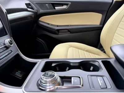 2022 Ford Edge SEL 4 Cylinders Petrol Engine Silver Beige SUV GCC Specs Perfect Condition