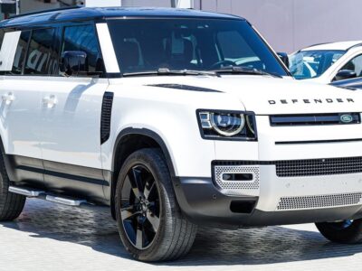 2023 Land Rover Defender 3.0L Turbocharged Inline-6 Petrol Engine White Tan SUV GCC