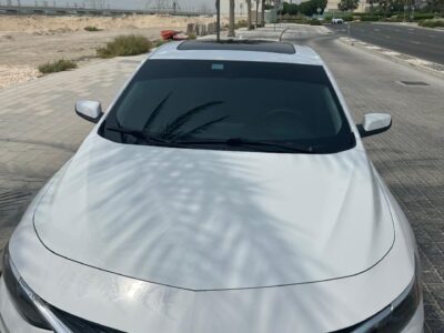 2019 Chevrolet Malibu 1.5L Turbocharged 4-cylinder Petrol Engine White Black Sedan