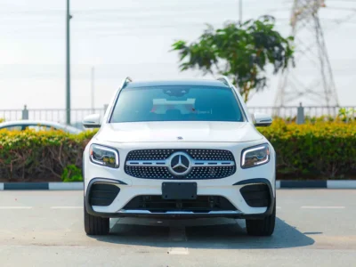 2020 Mercedes-Benz GLB-Class GLB 250 4MATIC 4 Cylinders Petrol Engine White Black SUV