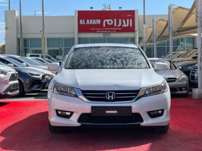 2015 Honda Accord I-VTEC 2.4 Litres V4 Petrol Engine White Black Sedan Korean Specs