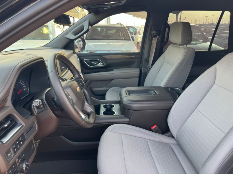 2023 Chevrolet Tahoe 5.3-liter V8 Petrol Engine Black Beige SUV GCC Specs Automatic