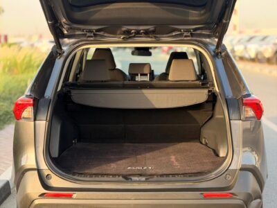 2019 TOYOTA RAV 4 XLE 2.5 Litres V4 Petrol Engine 4x4 Drive Grey SUV AWD American Specs
