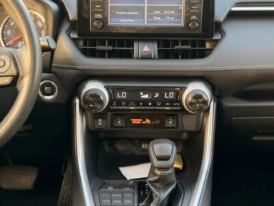 2019 TOYOTA RAV 4 XLE 2.5 Litres V4 Petrol Engine 4x4 Drive Grey SUV AWD American Specs