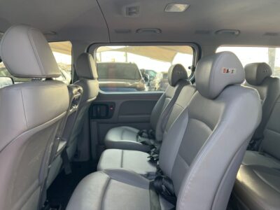 2019 Hyundai H1 12 Seaters 2.5 Litres 4 Cylinder Diesel Engine Grey Van Korean Specs