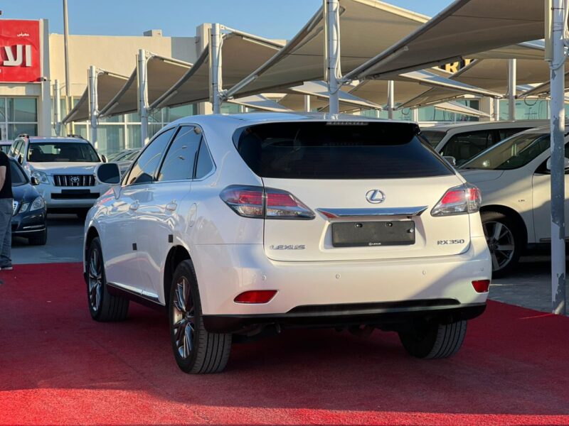 2013 Lexus RX 350 3.5-liter V6 Petrol Engine White Black Sedan GCC Specs Automatic