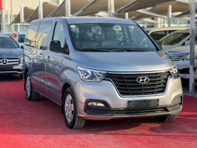 2019 Hyundai H1 12 Seaters 2.5 Litres 4 Cylinder Diesel Engine Grey Van Korean Specs
