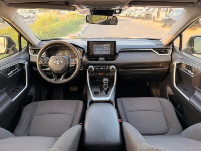 2019 TOYOTA RAV 4 XLE 2.5 Litres V4 Petrol Engine 4x4 Drive Grey SUV AWD American Specs