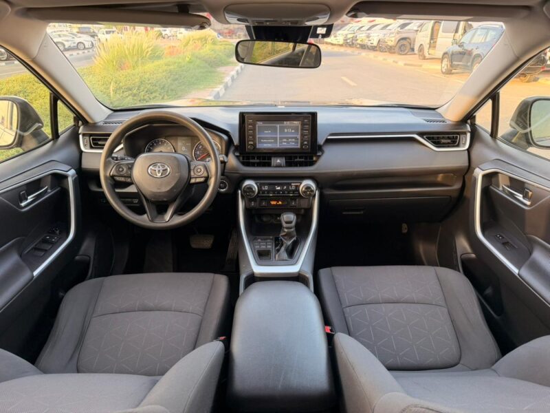 2019 TOYOTA RAV 4 XLE 2.5 Litres V4 Petrol Engine 4x4 Drive Grey SUV AWD American Specs