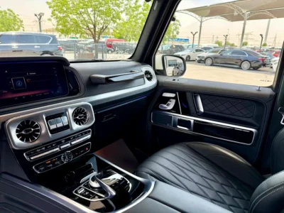 2019 Mercedes-Benz G-Class G 63 AMG V8 Biturbo Petrol Engine White Black SUV