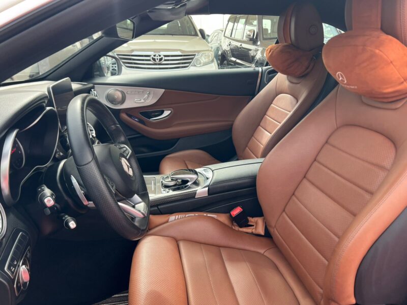 2017 Mercedes-Benz C200 2.0-liter turbocharged 4-cylinder Engine White Tan Convertible