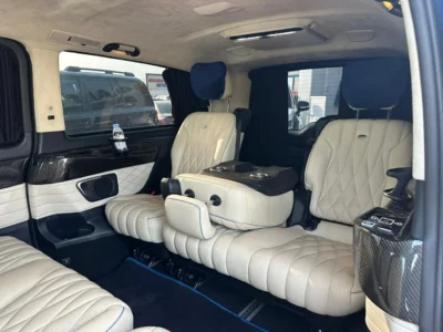 2022 Mercedes-Benz V 250 VIP Std 2.1 Litres 4 Cylinders Petrol Engine Blue White Van GCC Specs