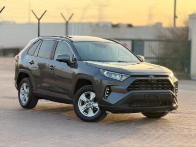 2019 TOYOTA RAV 4 XLE 2.5 Litres V4 Petrol Engine 4x4 Drive Grey SUV AWD American Specs