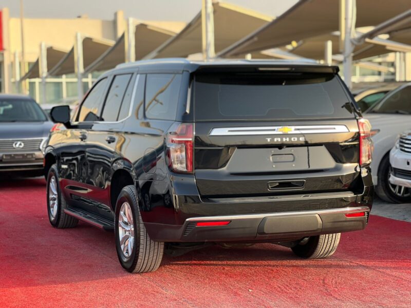 2023 Chevrolet Tahoe 5.3-liter V8 Petrol Engine Black Beige SUV GCC Specs Automatic