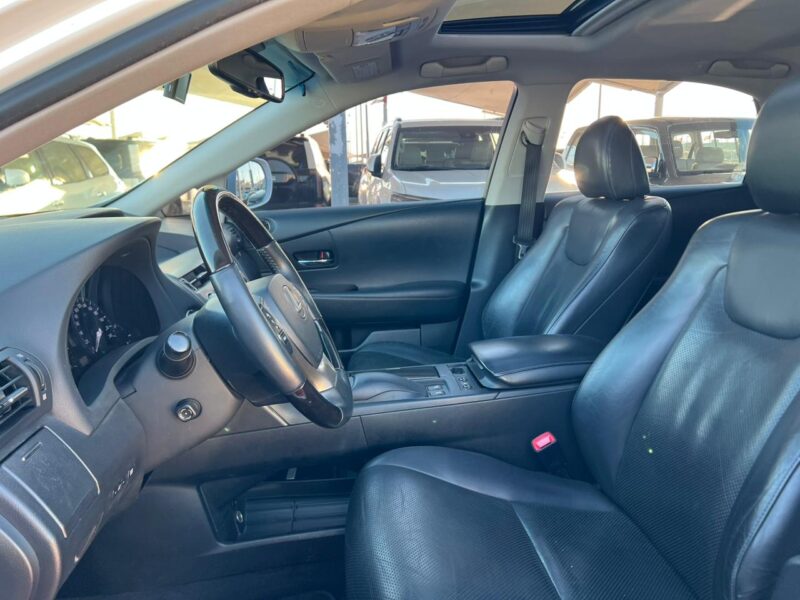 2013 Lexus RX 350 3.5-liter V6 Petrol Engine White Black Sedan GCC Specs Automatic