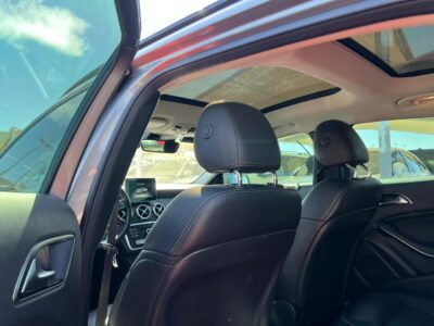 2018 Mercedes-Benz GLA220 2.0 Litres V4 Petrol Engine Grey Black SUV Korean Specs