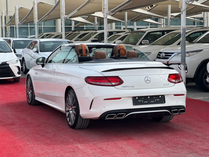 2017 Mercedes-Benz C200 2.0-liter turbocharged 4-cylinder Engine White Tan Convertible