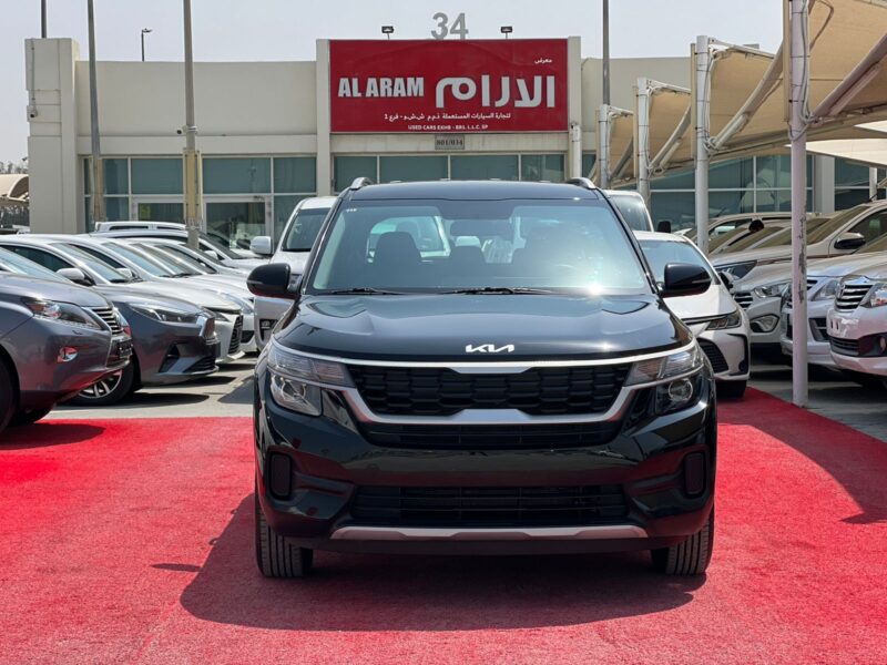 2023 Kia Seltos 1.6 Litres V4 Petrol Engine Black Grey GCC Specs Automatic
