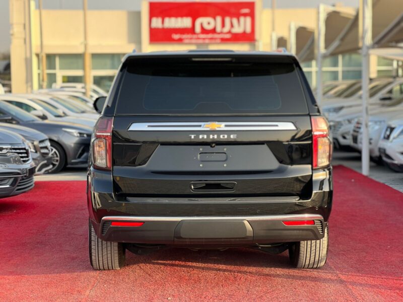 2023 Chevrolet Tahoe 5.3-liter V8 Petrol Engine Black Beige SUV GCC Specs Automatic