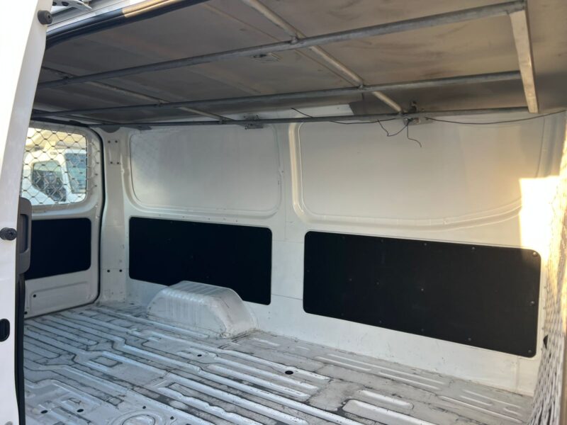 2022 Nissan Urvan 2.5 Litres 4 Cylinders Petrol Engine White Black Van GCC Specs