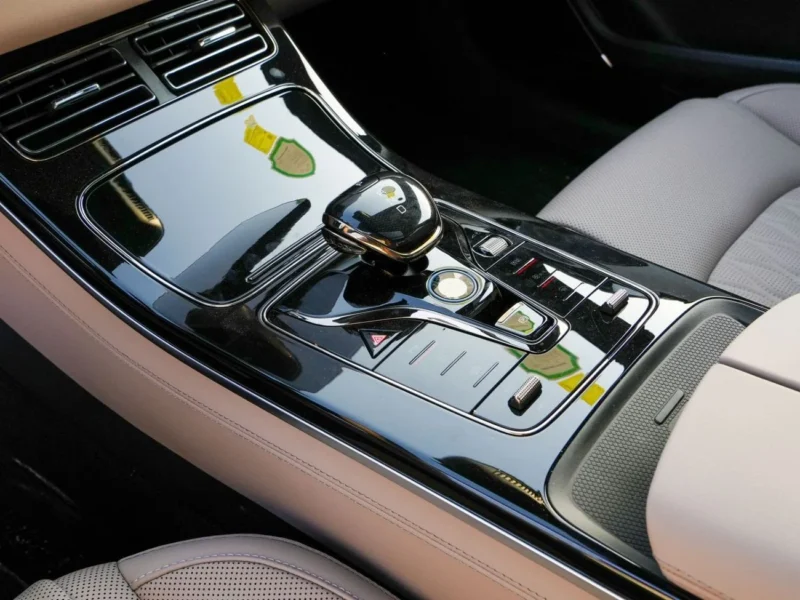 2025 BYD Han DM-i Intelligent Driving Edition Elite 1.5 4 Cylinders Plug-in Hybrid Black Brown Sedan