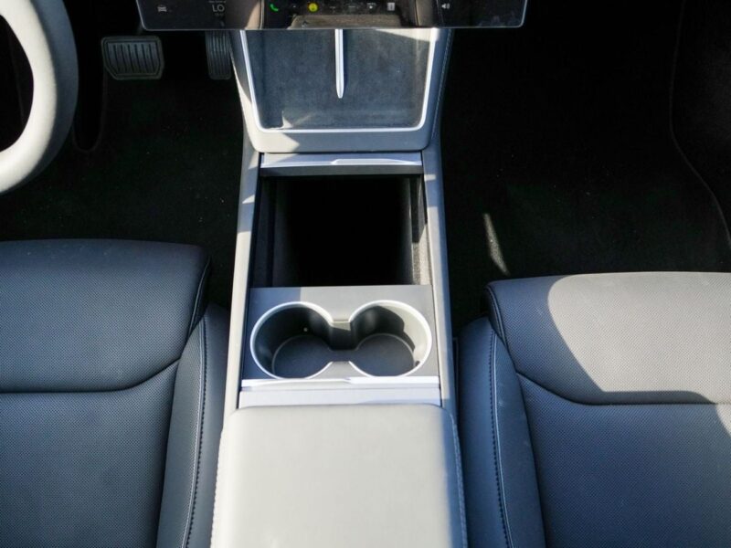 2025 TESLA MODEL Y AWD 7-SEATS LONG RANGE Electric Vehicle Black Sedan Chinese Specs