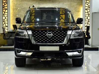 2023 Nissan Patrol SE Titanium 4.0 Litres 8 Cylinders Petrol Engine Black Red SUV GCC Specs