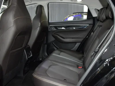 2024 JAC J7 Luxury 1.5L Turbocharged 4 Cylinders Petrol Engine Black Brown Sedan GCC Specs