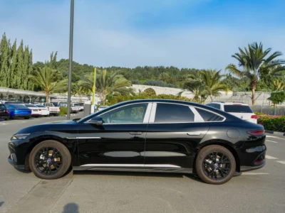 2025 BYD Han DM-i Intelligent Driving Edition Elite 1.5 4 Cylinders Plug-in Hybrid Black Brown Sedan