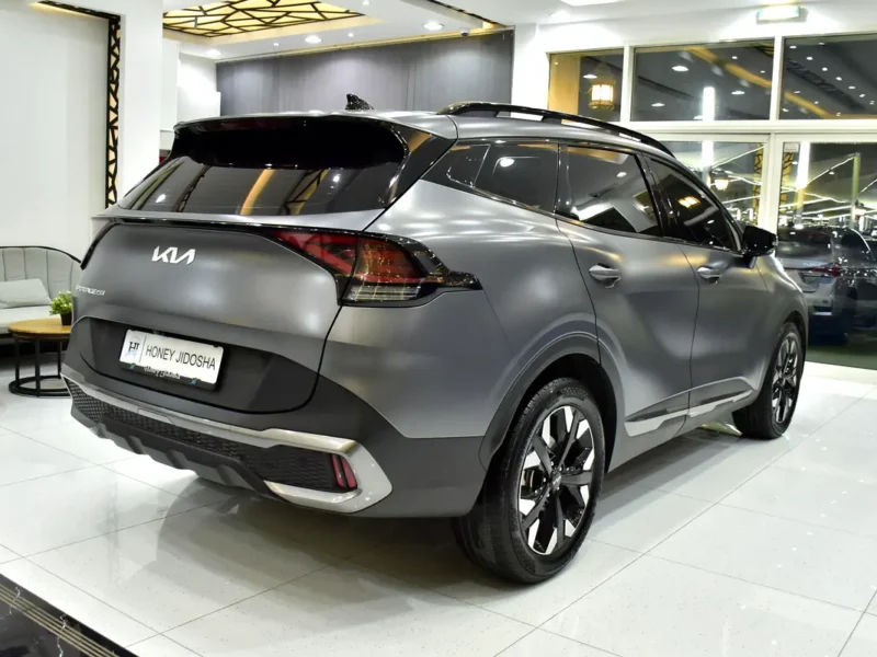2025 Kia Sportage 2.0-Liter 4 Cylinders Petrol Engine Grey Red SUV GCC Specs Automatic