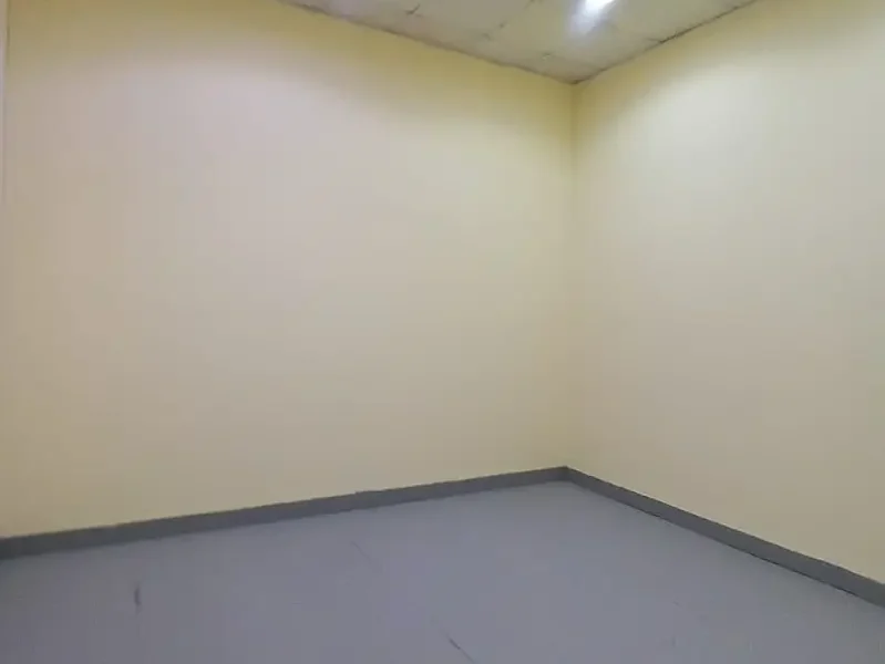 SPACIOUS & SECURE GROUND FLOOR STORAGE WAREHOUSE FOR RENT READY TO USE IN AL QUOZ 1