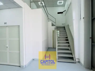 Mezzanine Storage Unit with Efficient Layout and Easy Access for Loading and Unloading Operations