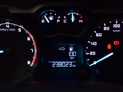 2014 Ford Ranger XLT 2.5-liter 4 Cylinders Petrol Engine Red Black Pickup Truck GCC Specs